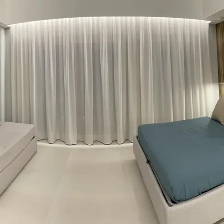Apartment La Finestra Sul Mare Modern Giardini Naxos