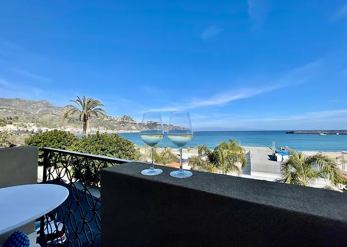 La Finestra Sul Mare Modern * Giardini Naxos